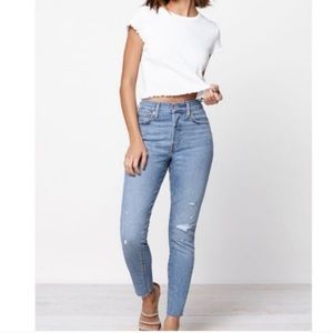 Levis High Rise Wedgie Skinny Jeans